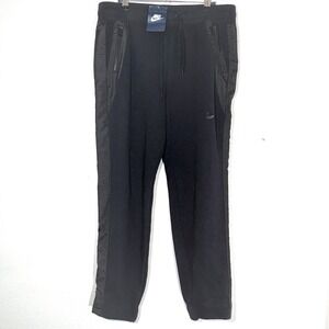 NWT Nike Womens Black Jogger Sweatpants Cargo Zip Pockets Style 72522 Size L